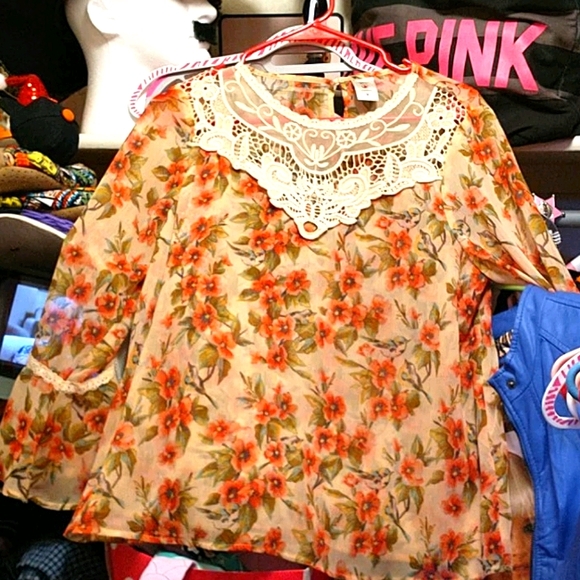 LC Lauren Conrad Tops - Disneys Snow White line by Lauren Conrad